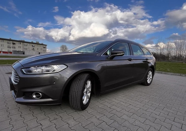 Ford Mondeo cena 34900 przebieg: 311678, rok produkcji 2015 z Września małe 407